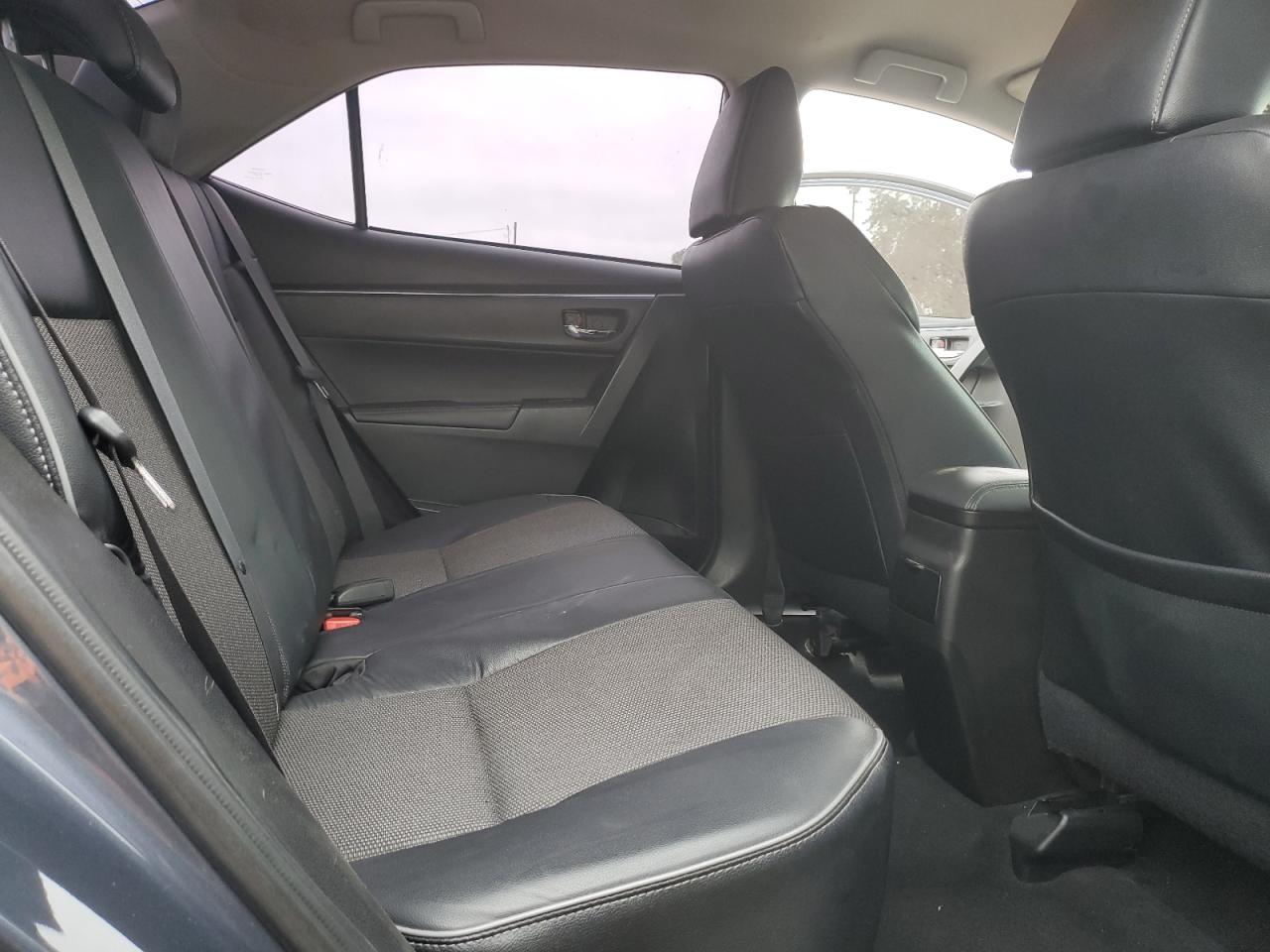 2014 Toyota Corolla L VIN: 5YFBURHE5EP051198 Lot: 82286515