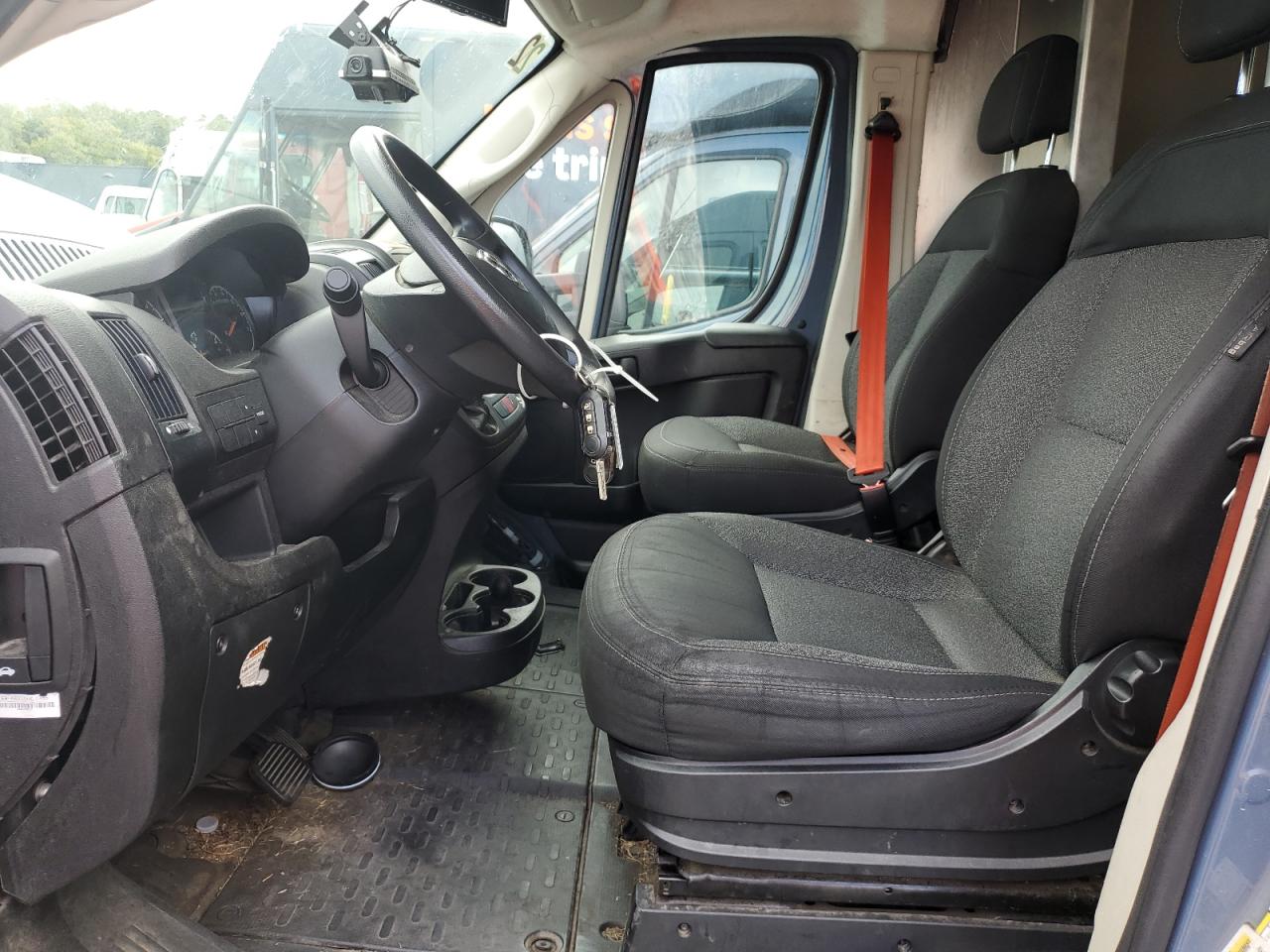 Фото: 3C6URVJG9LE143712