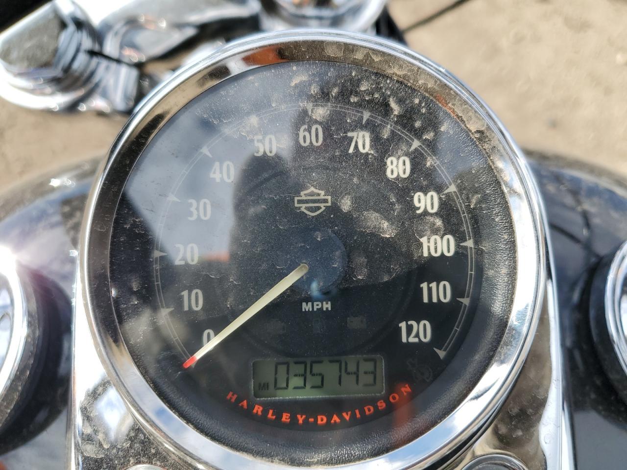 2013 Harley-Davidson Fxdwg Dyna Wide Glide VIN: 1HD1GPM15DC300583 Lot: 82331605