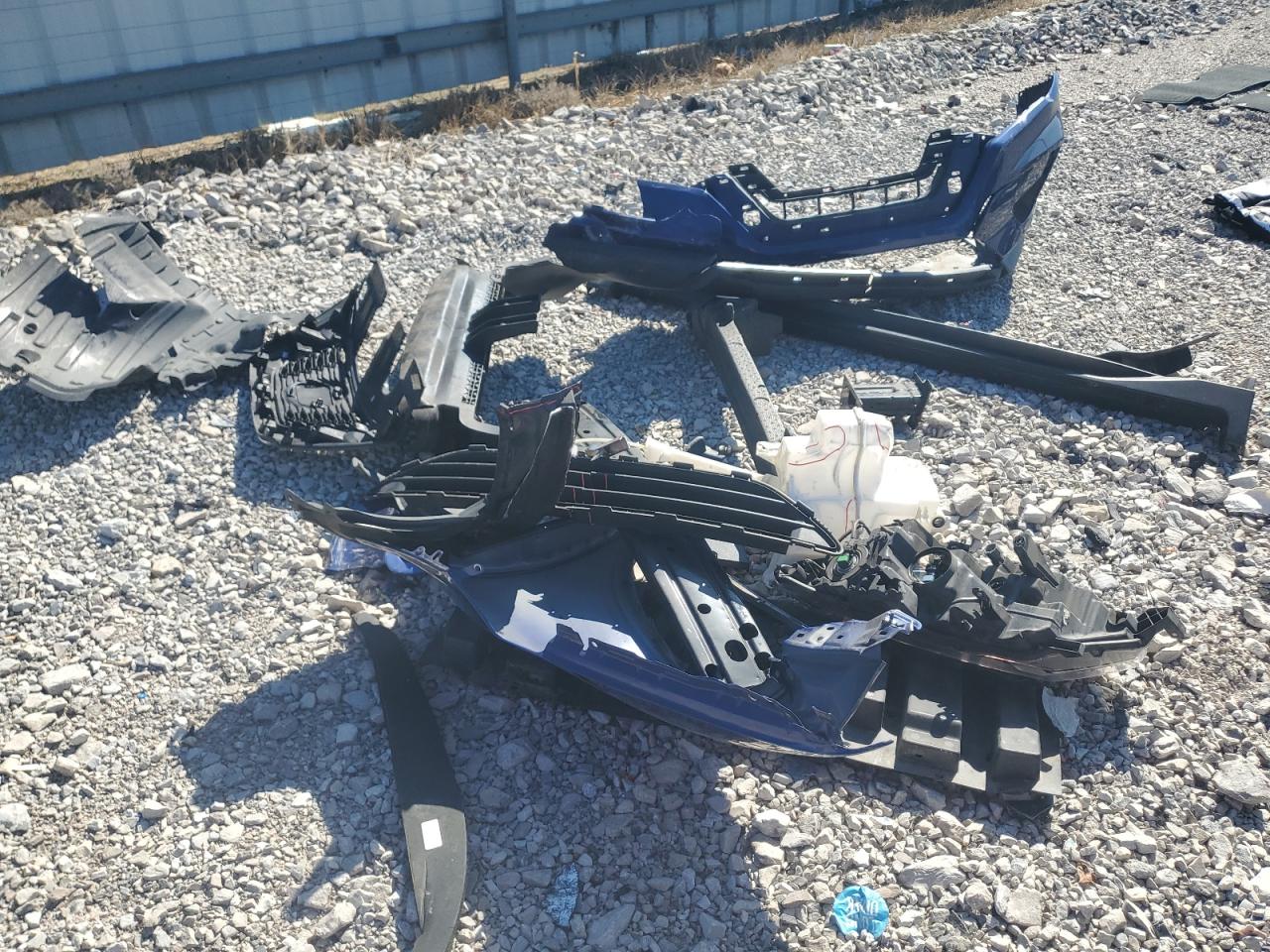 2018 Nissan Rogue S VIN: KNMAT2MVXJP568858 Lot: 84644755