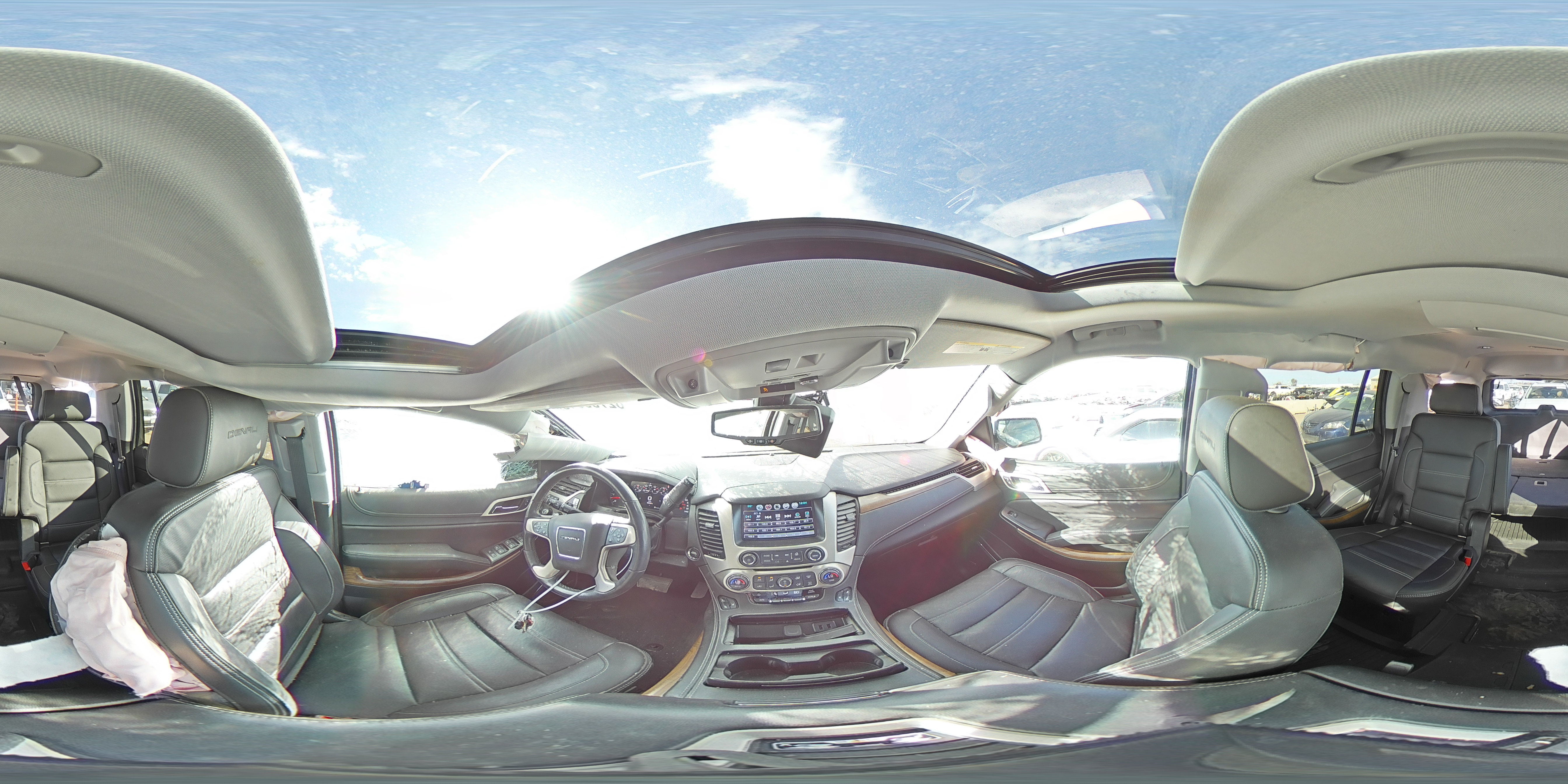 2019 GMC Yukon Denali VIN: 1GKS2CKJ6KR379907 Lot: 82705545