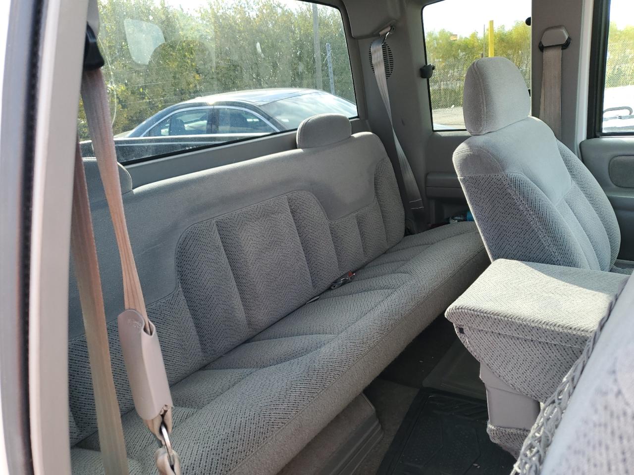 1995 Chevrolet Gmt-400 K1500 VIN: 2GCEK19K2S1281588 Lot: 90812645