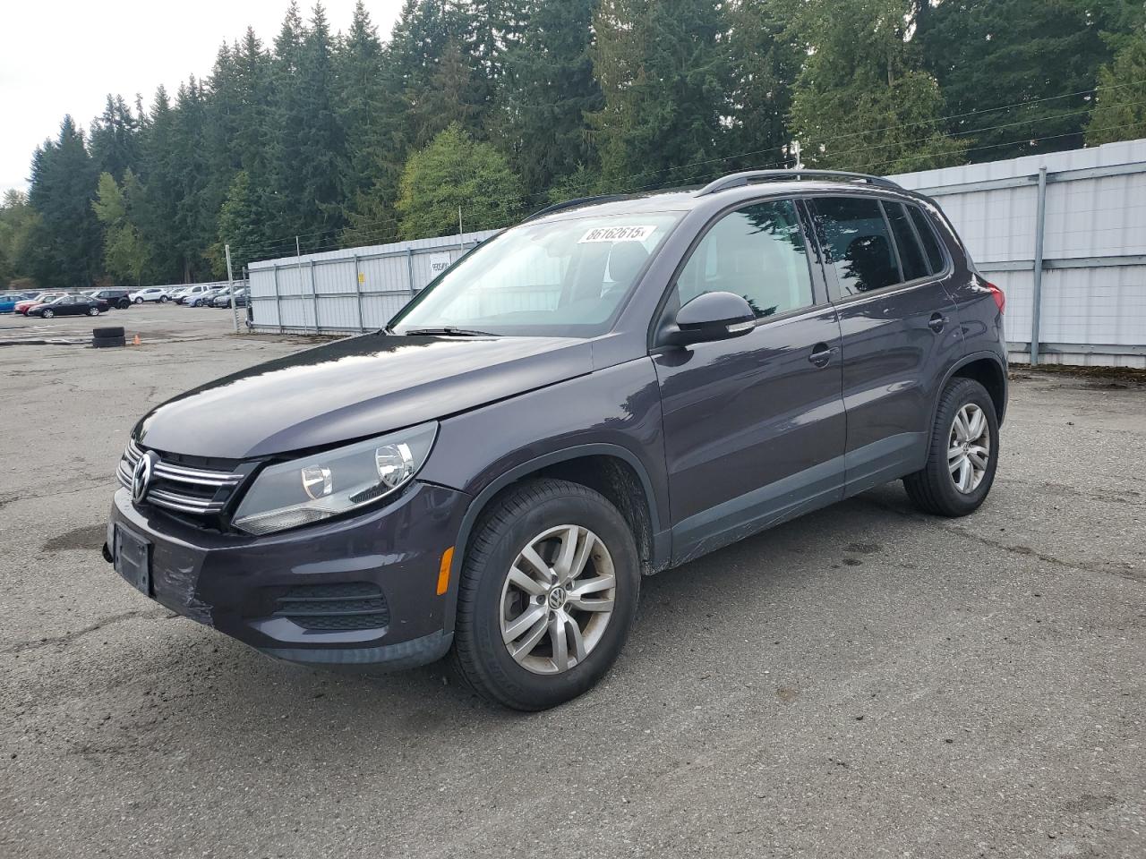 2016 Volkswagen Tiguan S