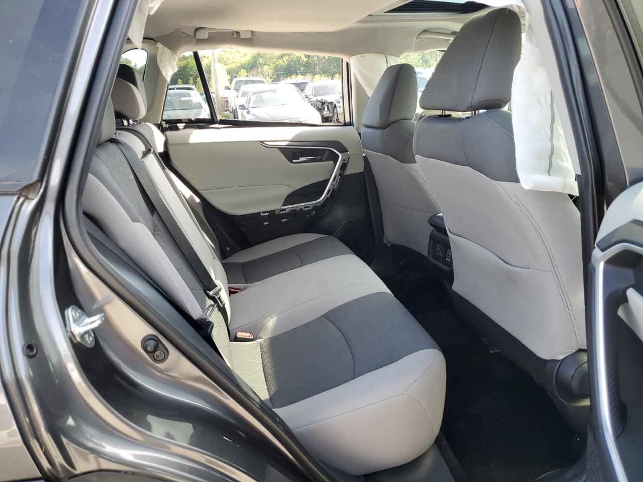 2021 Toyota Rav4 Xle VIN: 2T3W1RFV7MC154688 Lot: 86113335