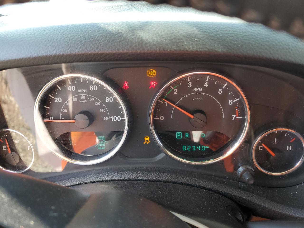 2017 Jeep Wrangler Unlimited Sahara VIN: 1C4BJWEG8HL567694 Lot: 82211235