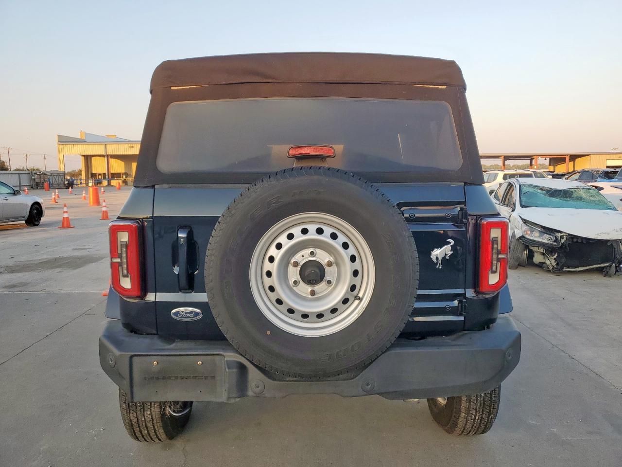 2021 Ford Bronco Base VIN: 1FMEE5BP4MLA87707 Lot: 85279505