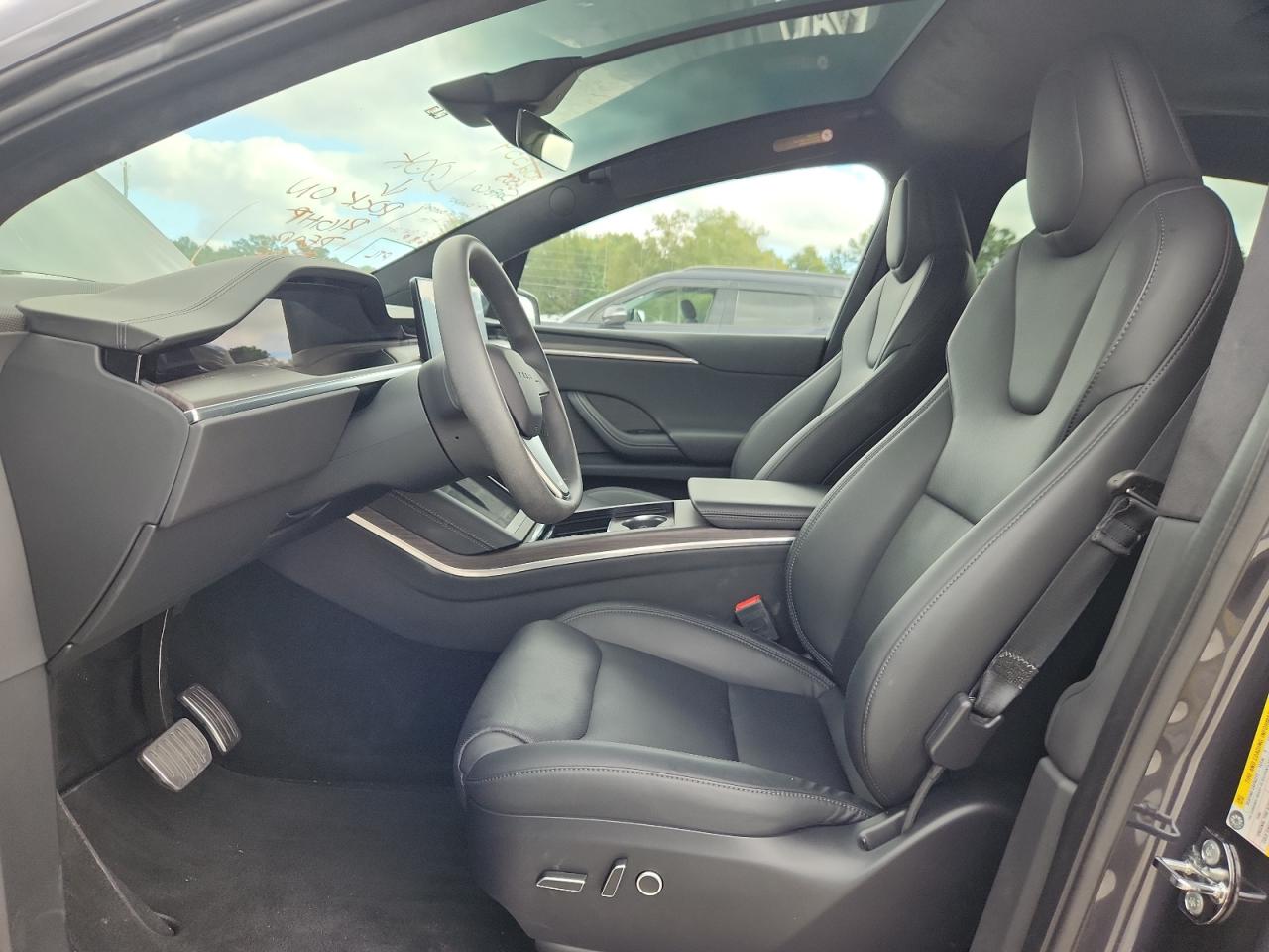 2024 Tesla Model X VIN: 7SAXCDE52RF442264 Lot: 84564375