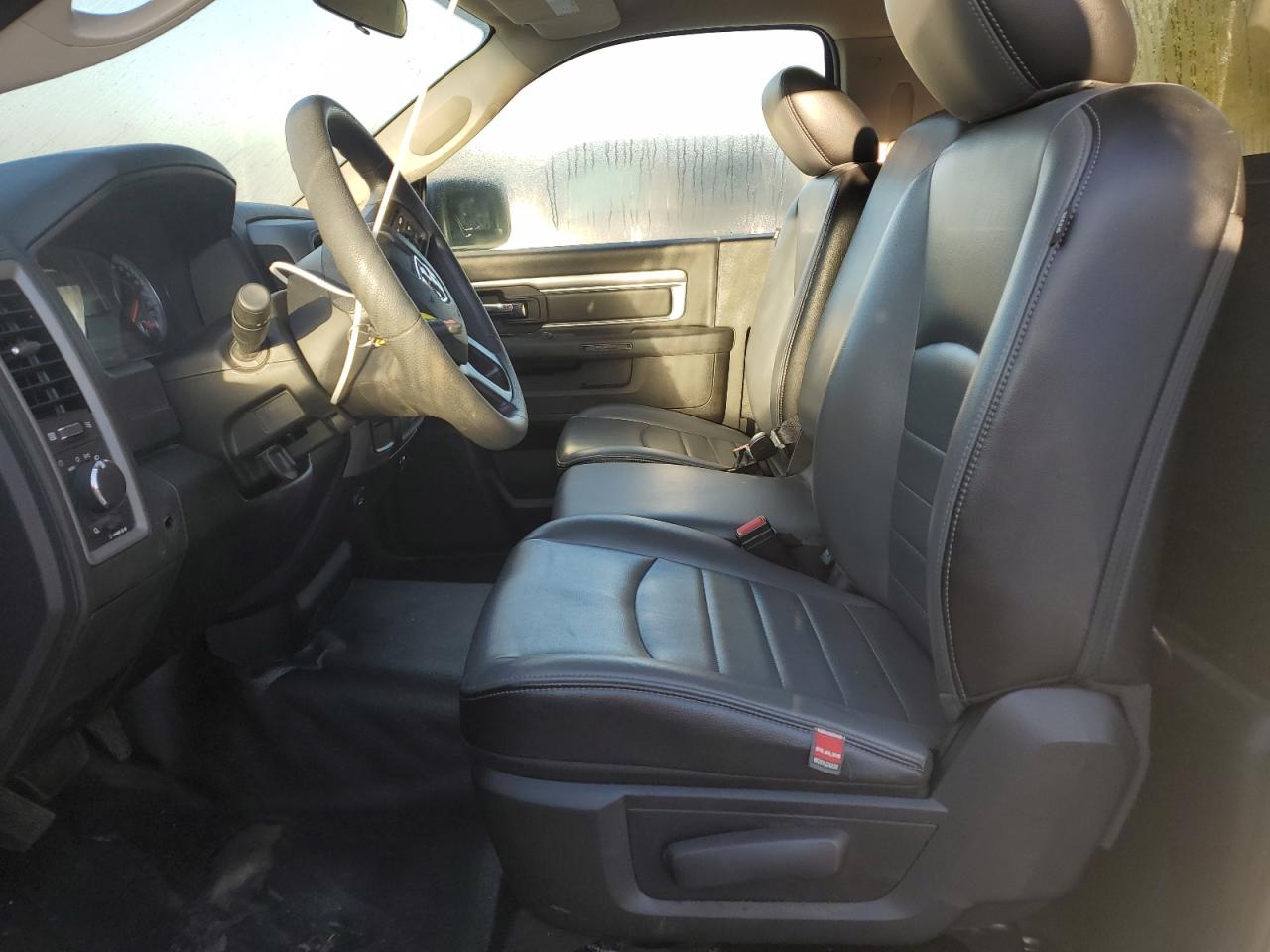 2022 Ram 1500 Classic Tradesman VIN: 3C6JR6DGXNG427880 Lot: 87237805