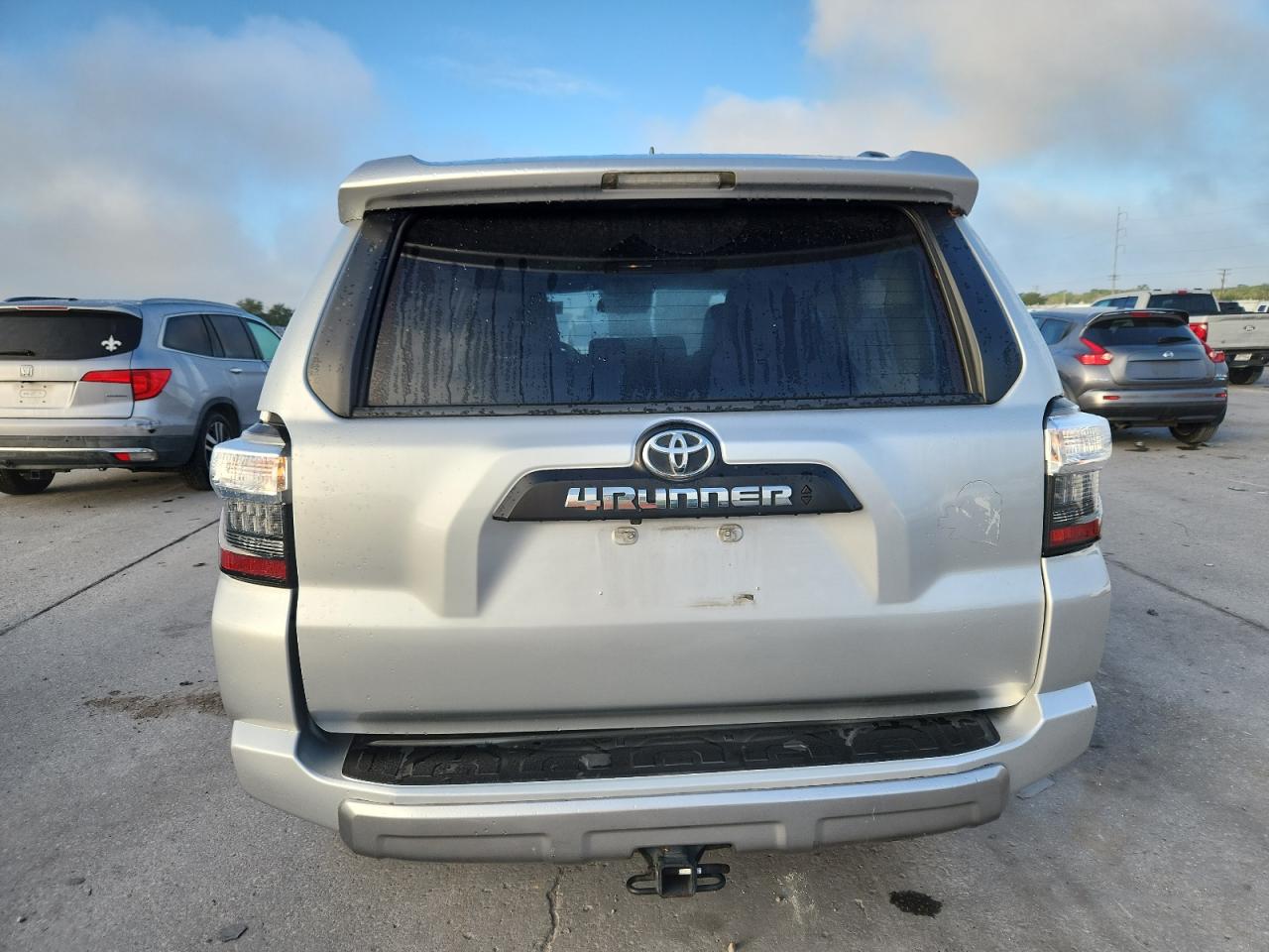 2020 Toyota 4Runner Sr5/Sr5 Premium VIN: JTEBU5JR6L5796960 Lot: 85503725
