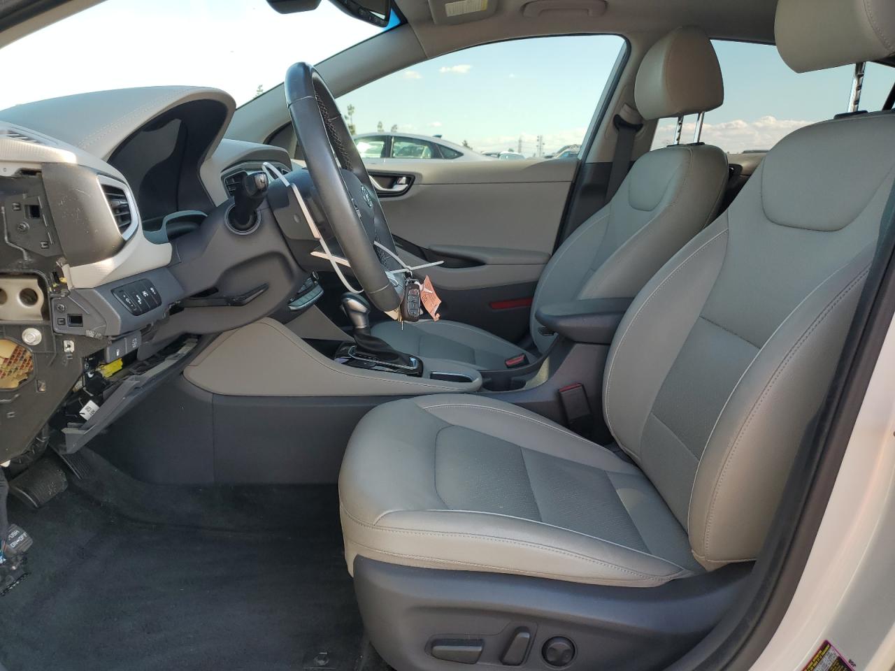 2018 Hyundai Ioniq Limited VIN: KMHC05LC0JU064917 Lot: 82534845