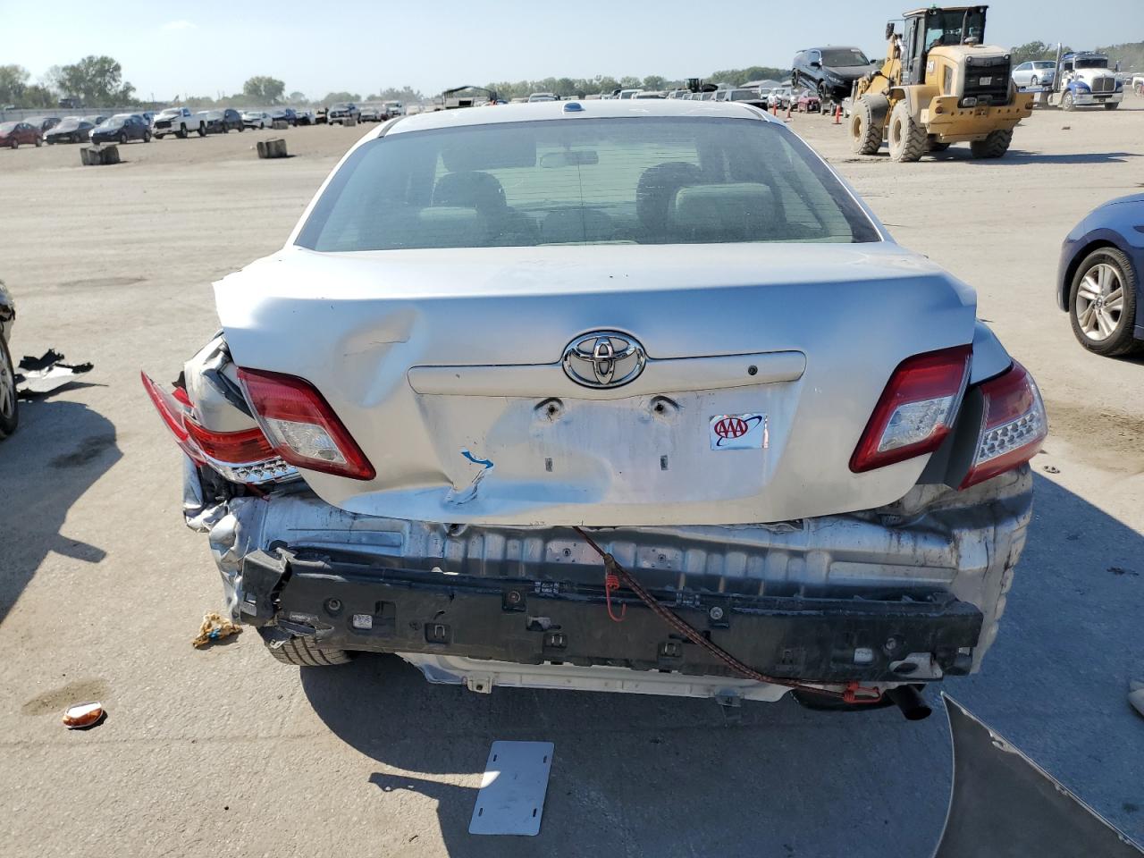 2011 Toyota Camry Base VIN: 4T1BF3EK1BU763073 Lot: 85130335