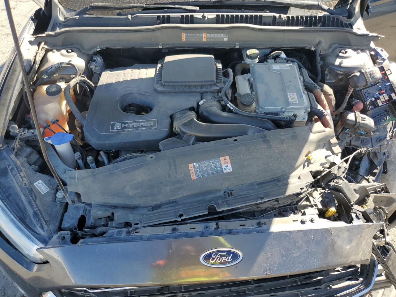 2015 Ford Fusion Se Hybrid VIN: 3FA6P0LU2FR115086 Lot: 85848535