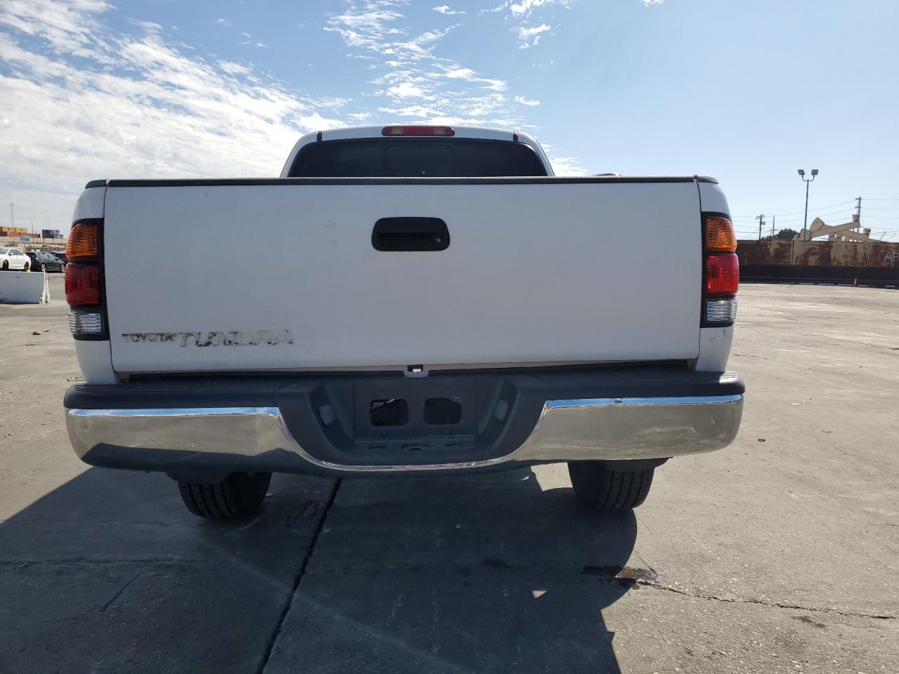 2001 Toyota Tundra Access Cab Sr5 VIN: 5TBRN34101S207735 Lot: 86129325