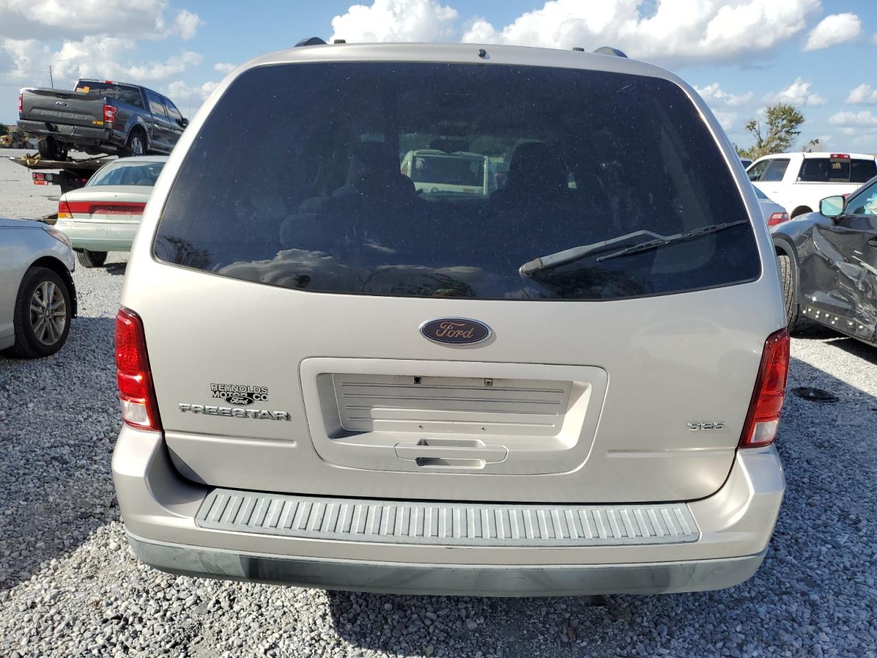 2004 Ford Freestar Ses VIN: 2FMZA57674BA47165 Lot: 85923805