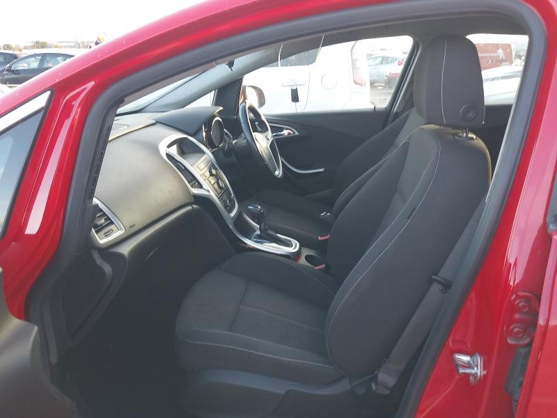 2013 VAUXHALL ASTRA SRI