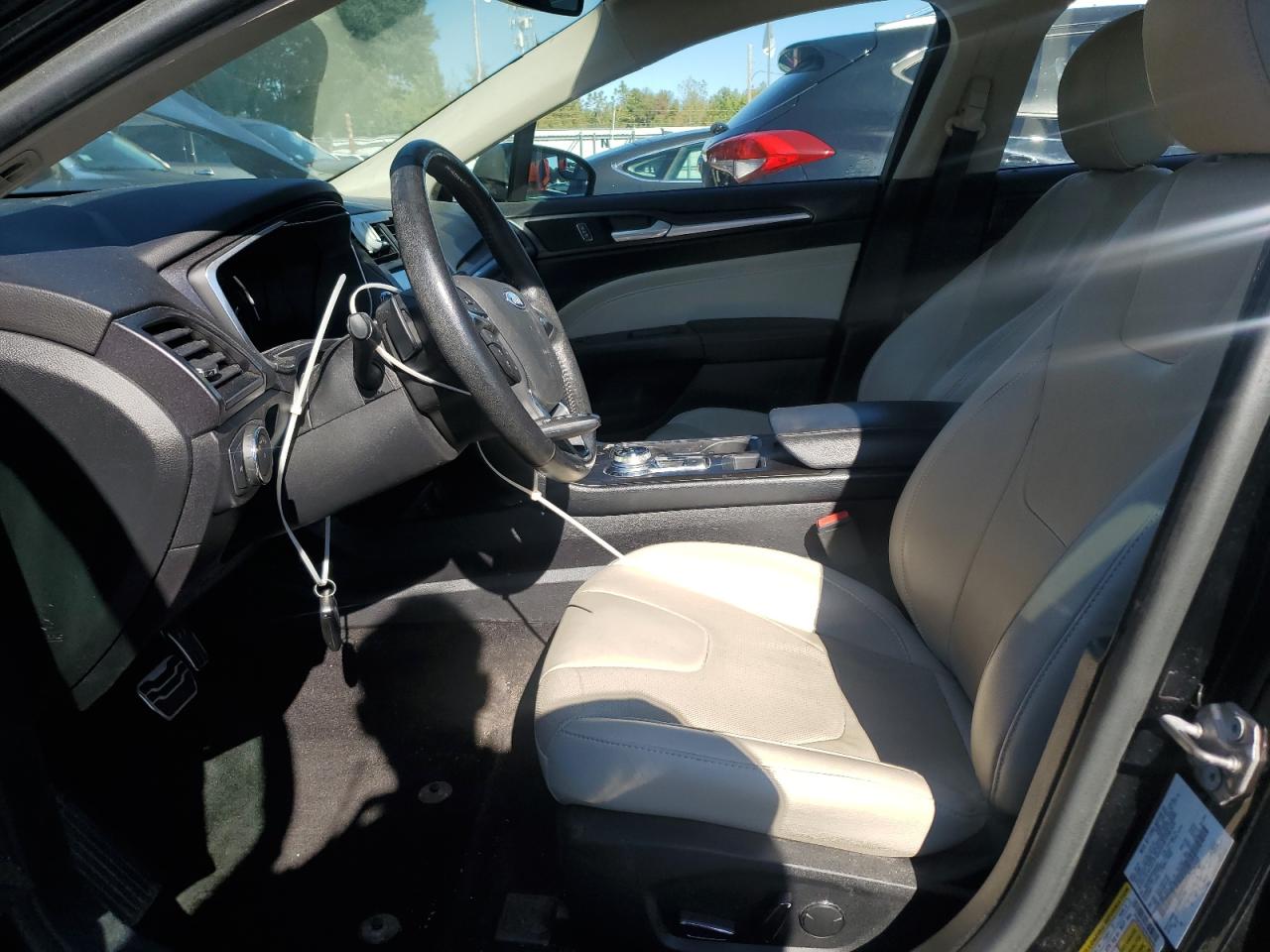 2018 Ford Fusion Titanium/Platinum VIN: 3FA6P0D99JR206049 Lot: 86303125