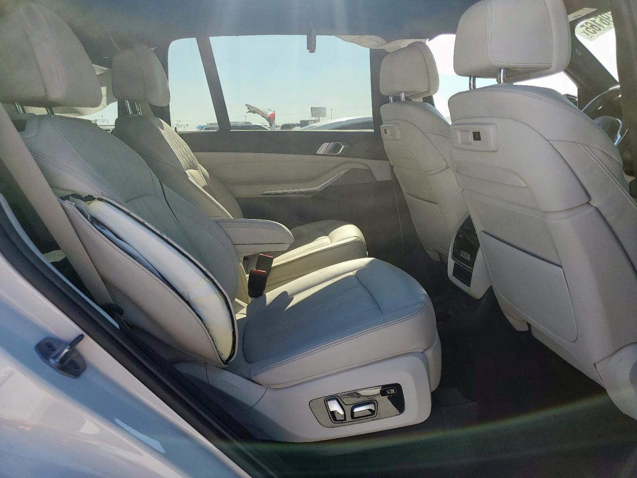 2021 BMW X7 xDrive40I VIN: 5UXCW2C03M9E27100 Lot: 90796165