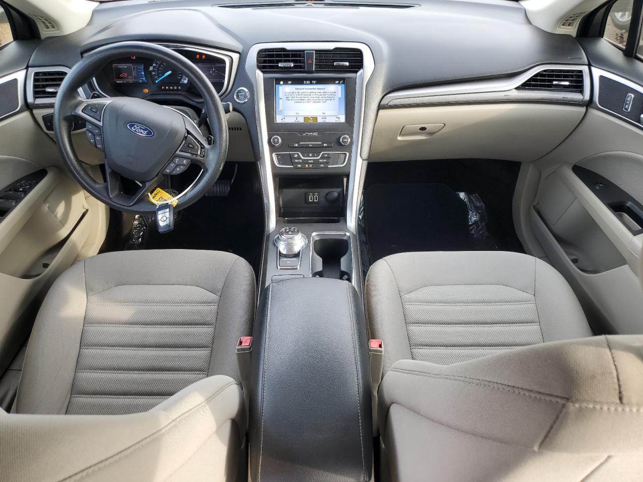 2019 Ford Fusion Se VIN: 3FA6P0HD4KR128988 Lot: 82562615