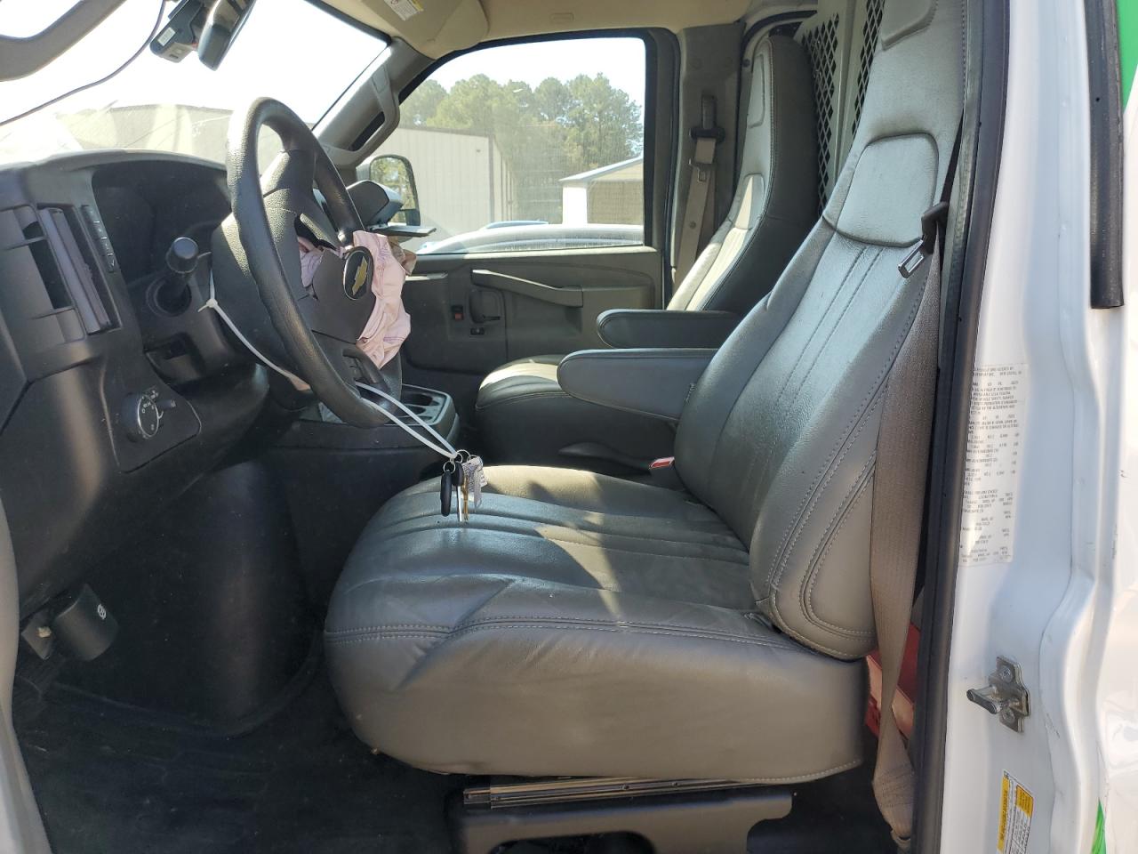 2023 Chevrolet Express G2500 VIN: 1GCWGAFPXP1103527 Lot: 84272615