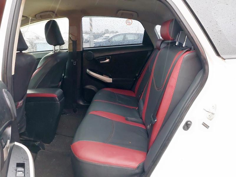 2015 TOYOTA PRIUS 1.8 VVTI T SPIRIT 5DR CVT AUTO