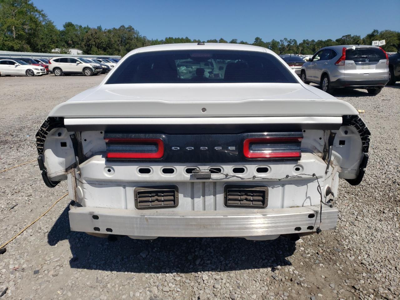 2019 Dodge Challenger Sxt VIN: 2C3CDZAG2KH746647 Lot: 85074575