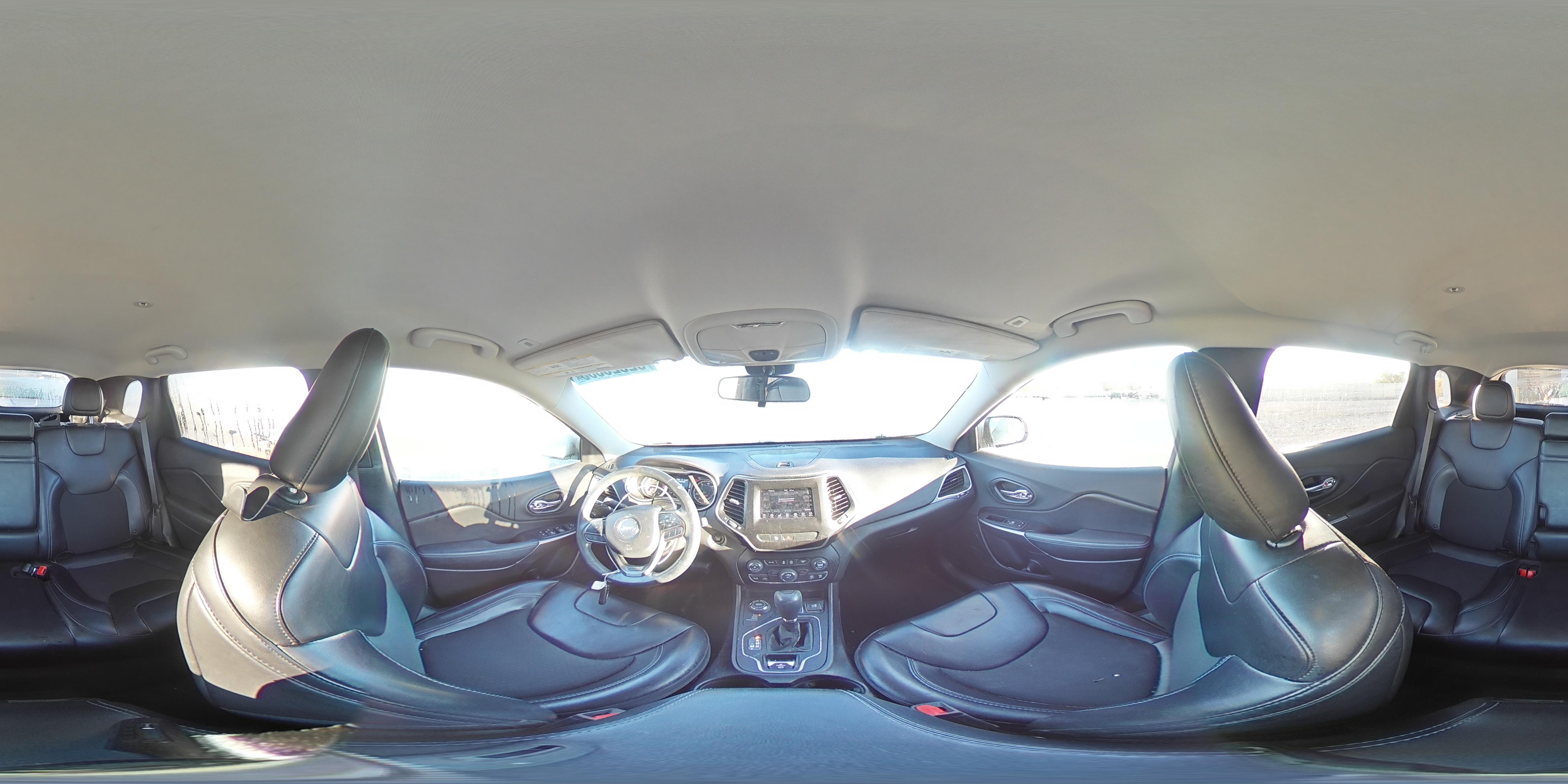 2019 Jeep Cherokee Latitude Plus VIN: 1C4PJMLB0KD355469 Lot: 82526605