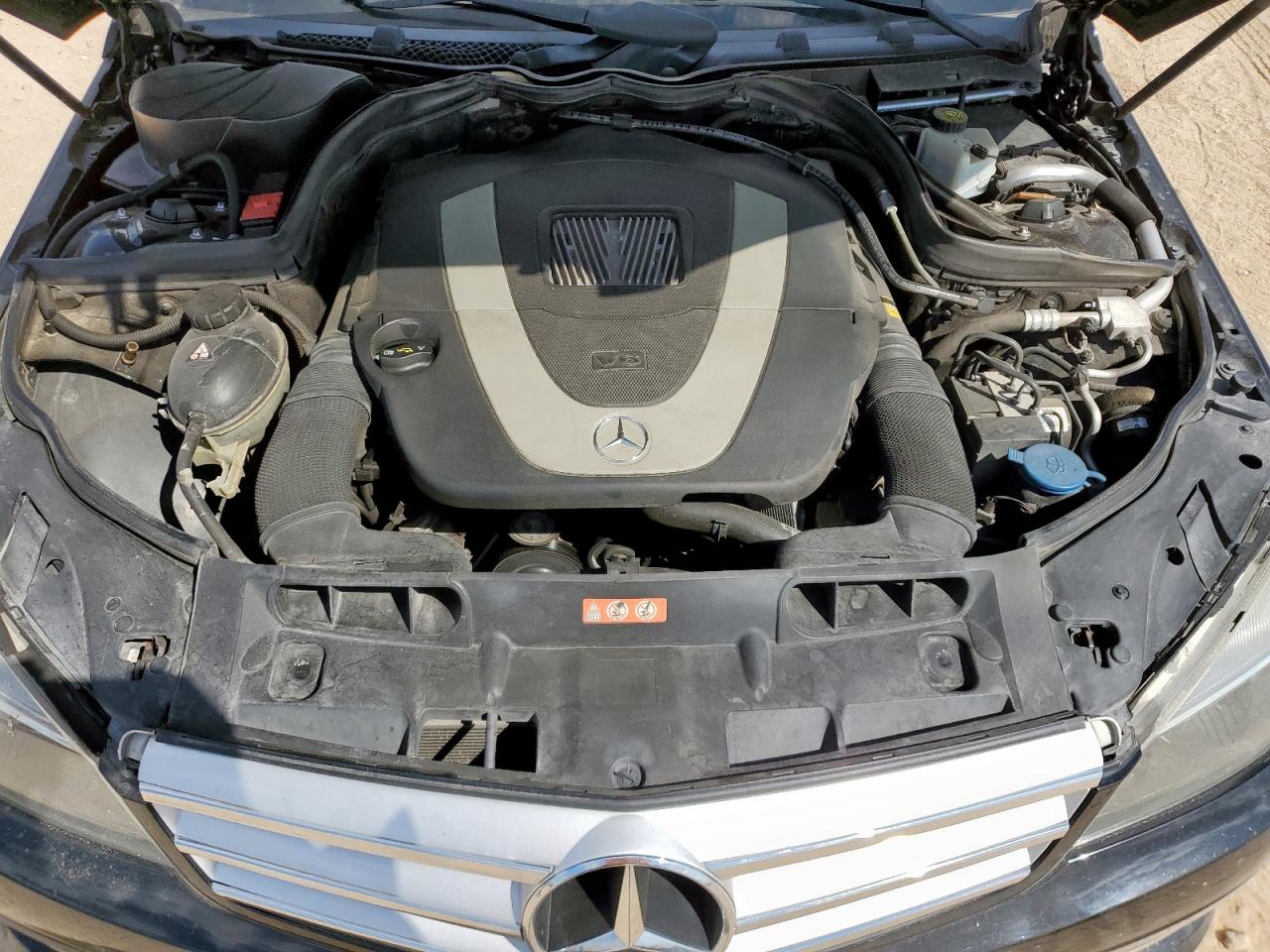 2011 Mercedes-Benz C 350 VIN: WDDGF5GB4BF654734 Lot: 86169585