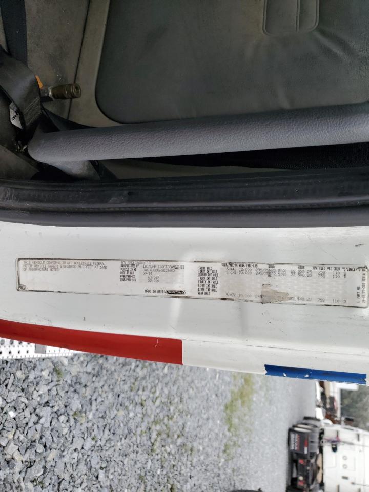 2015 Freightliner Cascadia Semi Truck VIN: 3AKJGBDV6FSGG8082 Lot: 87486525