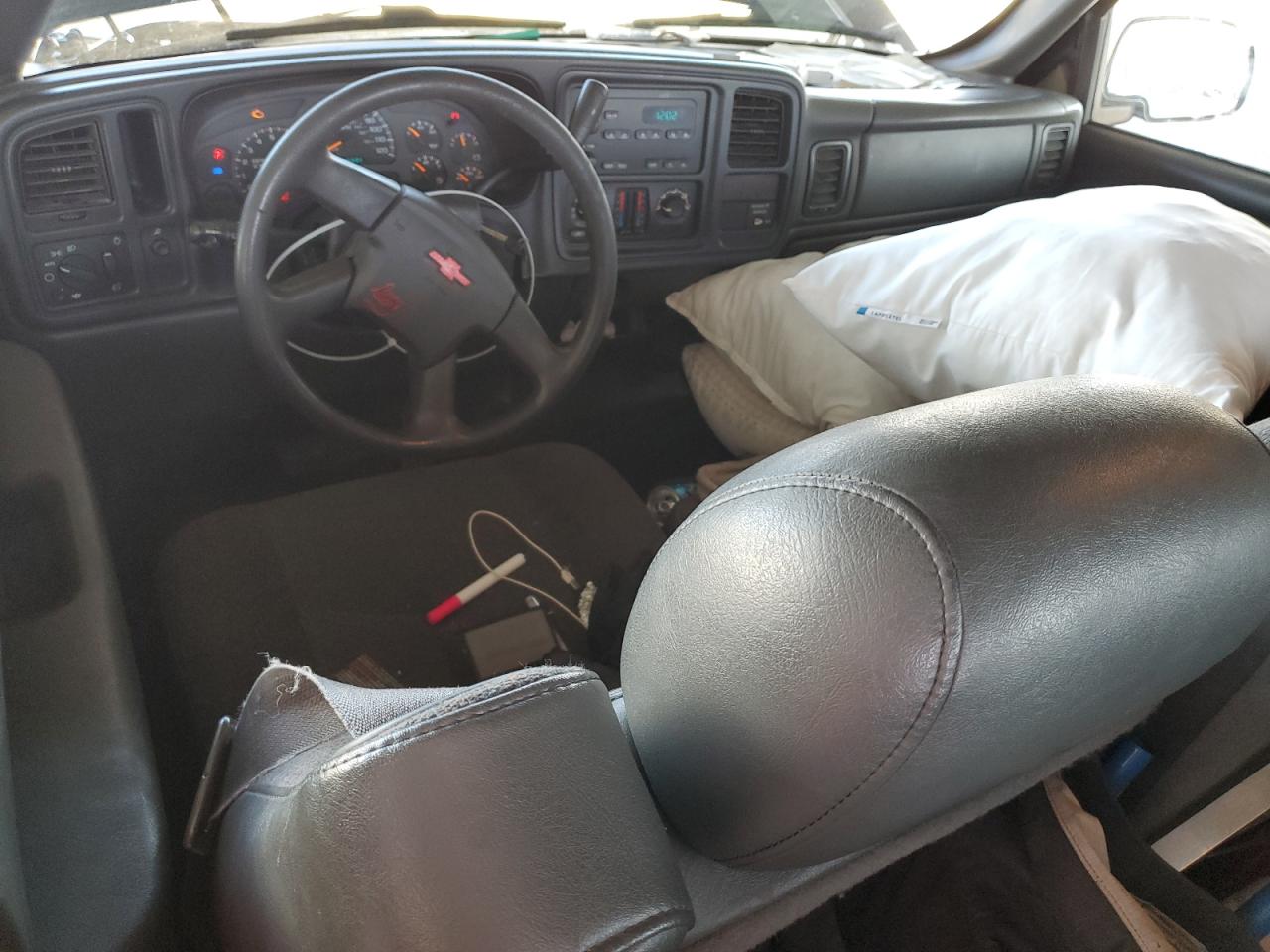 2004 Chevrolet Silverado C1500 VIN: 2GCEC19T441299339 Lot: 86092155