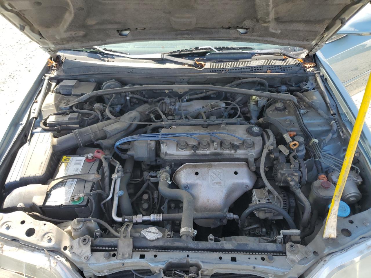 1998 Acura 2.3Cl VIN: 19UYA325XWL010120 Lot: 82361445