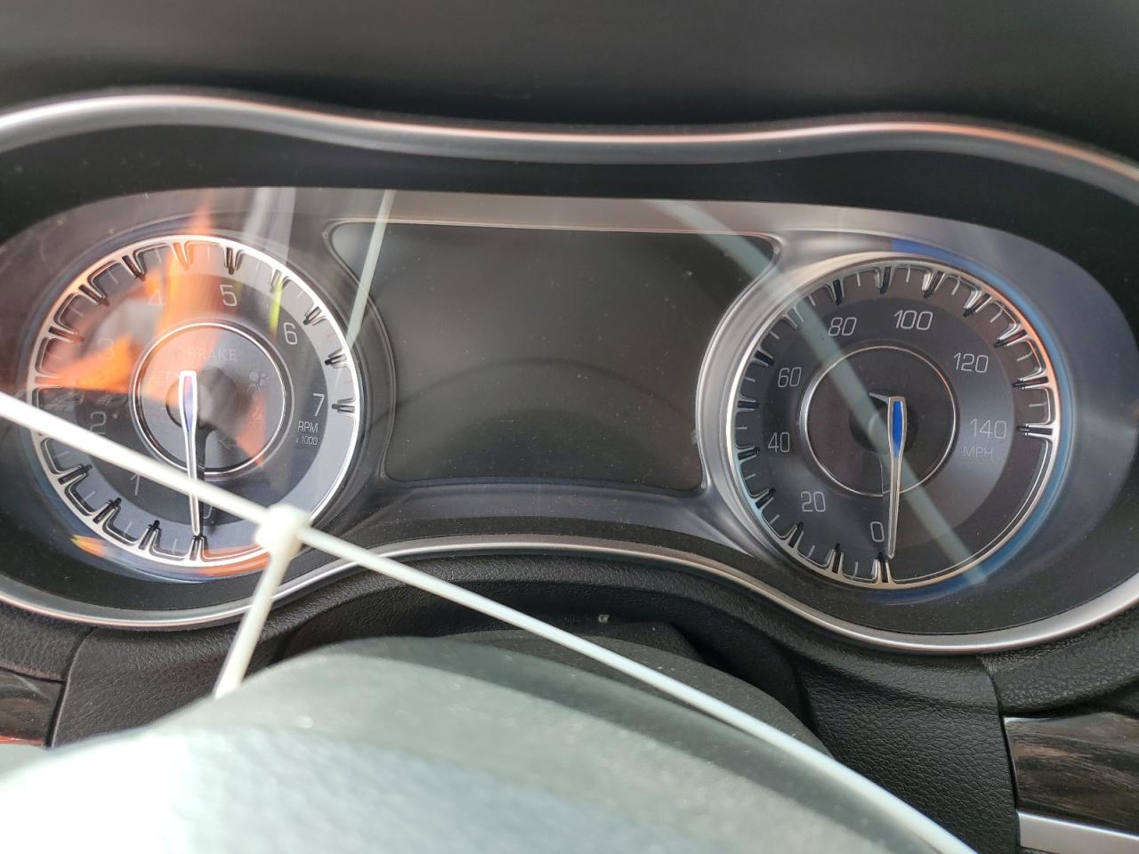 2015 Chrysler 300 Limited VIN: 2C3CCAAG2FH929668 Lot: 80942935