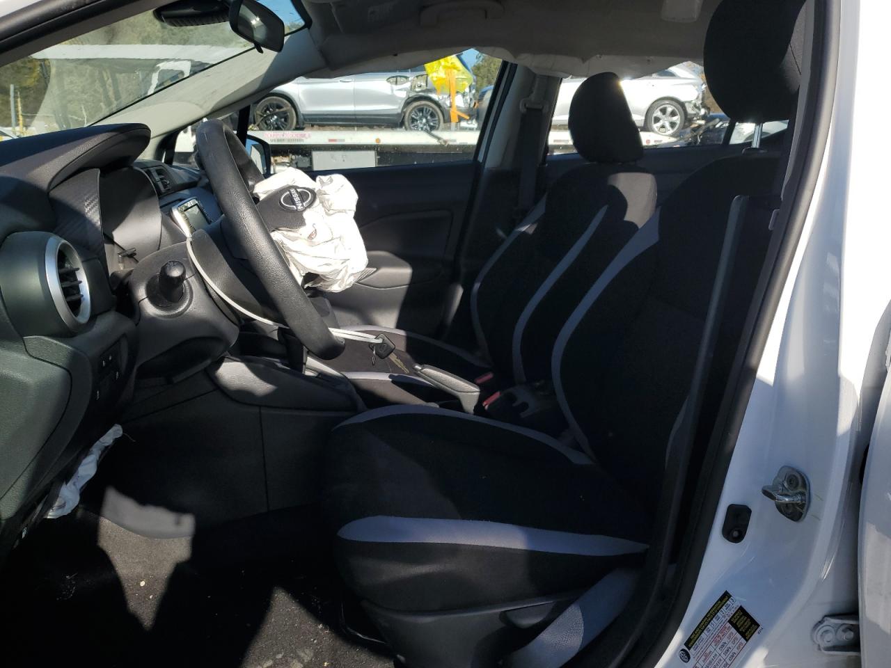 2025 Nissan Versa S VIN: 3N1CN8DV3SL808726 Lot: 90894055