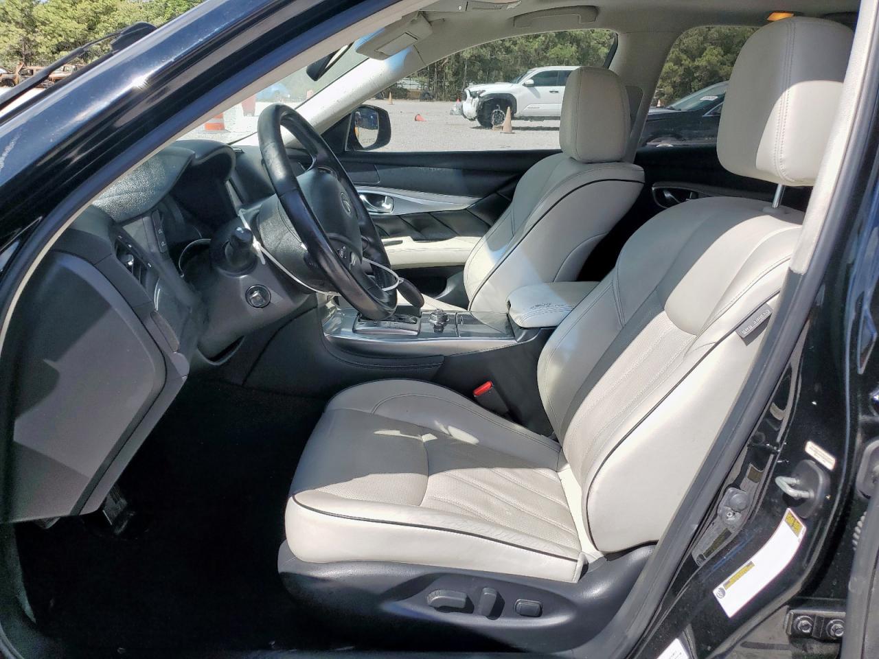 2016 Infiniti Q70 3.7 VIN: JN1BY1AP0GM221123 Lot: 85350255