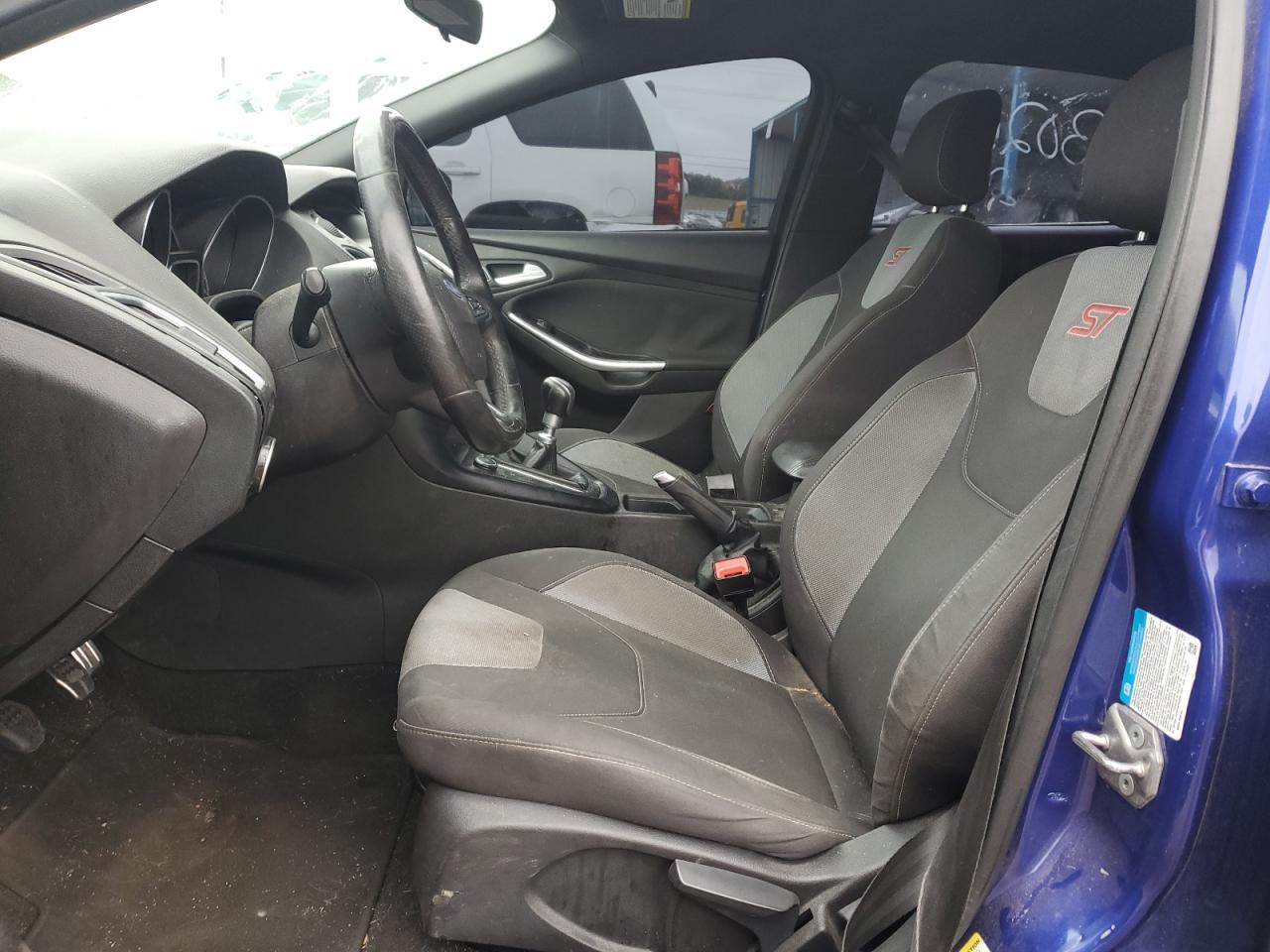 2015 Ford Focus St VIN: 1FADP3L92FL375233 Lot: 84561485