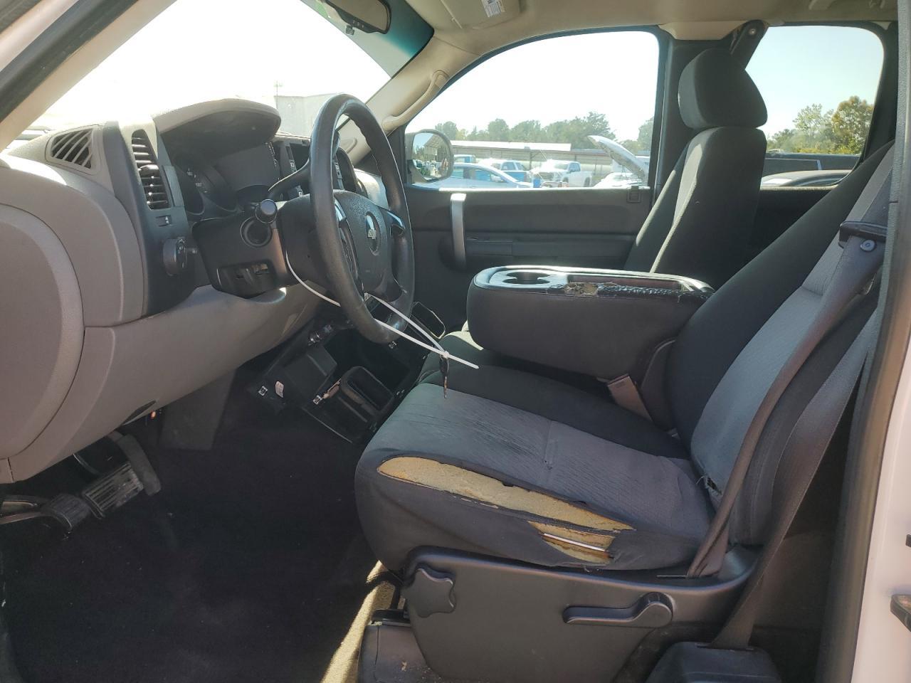 2009 Chevrolet Silverado C1500 VIN: 1GCEC19C69Z298563 Lot: 84983225