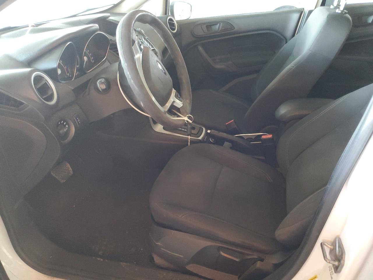 2018 Ford Fiesta Se VIN: 3FADP4BJ7JM127813 Lot: 85327925