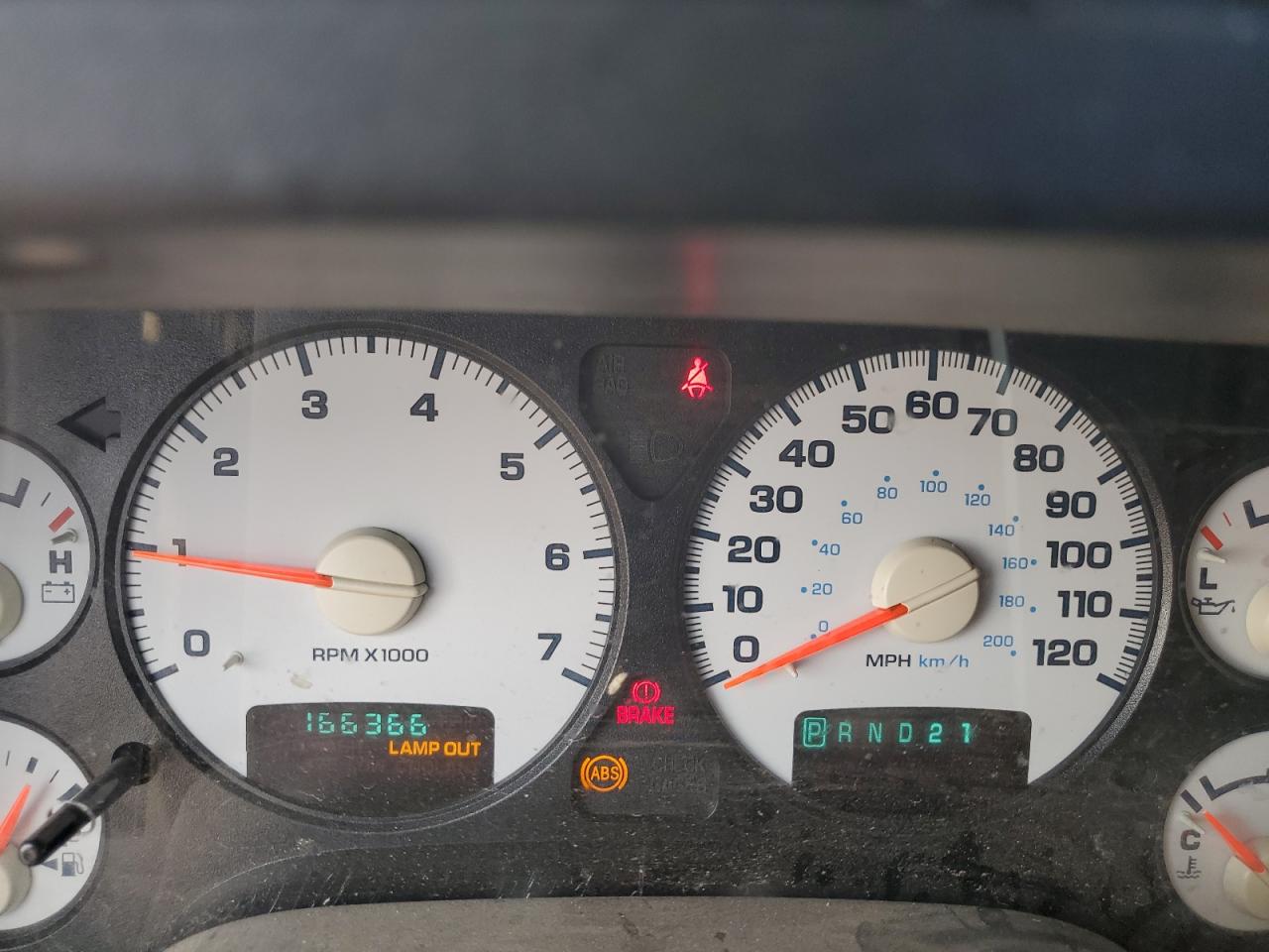 2002 Dodge Ram 1500 VIN: 3D7HA18N02G188982 Lot: 82389275