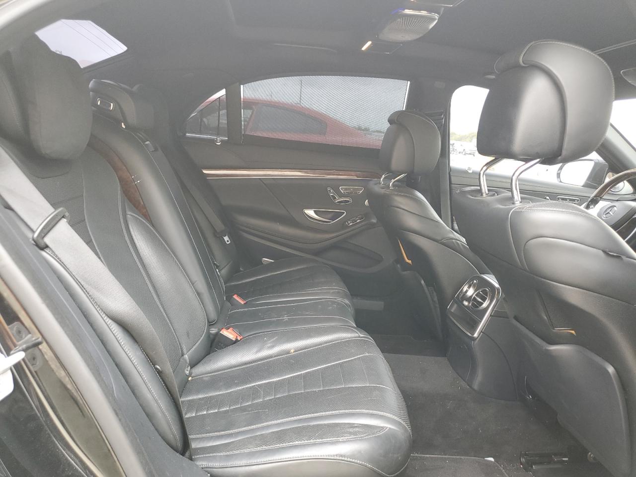 2015 Mercedes-Benz S 550 VIN: WDDUG8CB4FA070313 Lot: 90032775