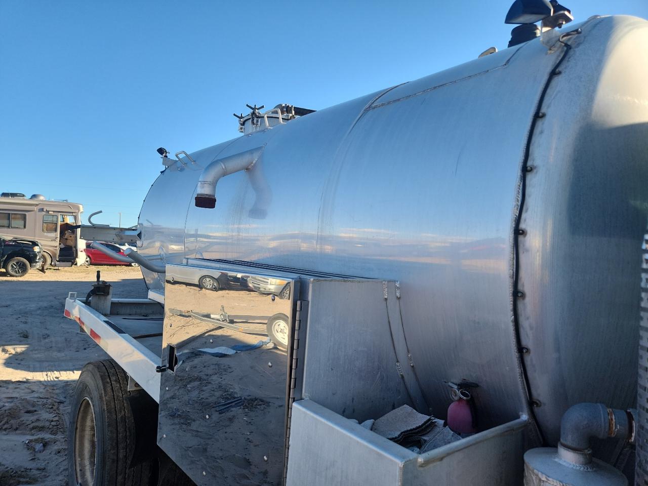 2012 International 4000 4300 - Semi Truck VIN: 3HAJTSKL7CL604016 Lot: 81088595