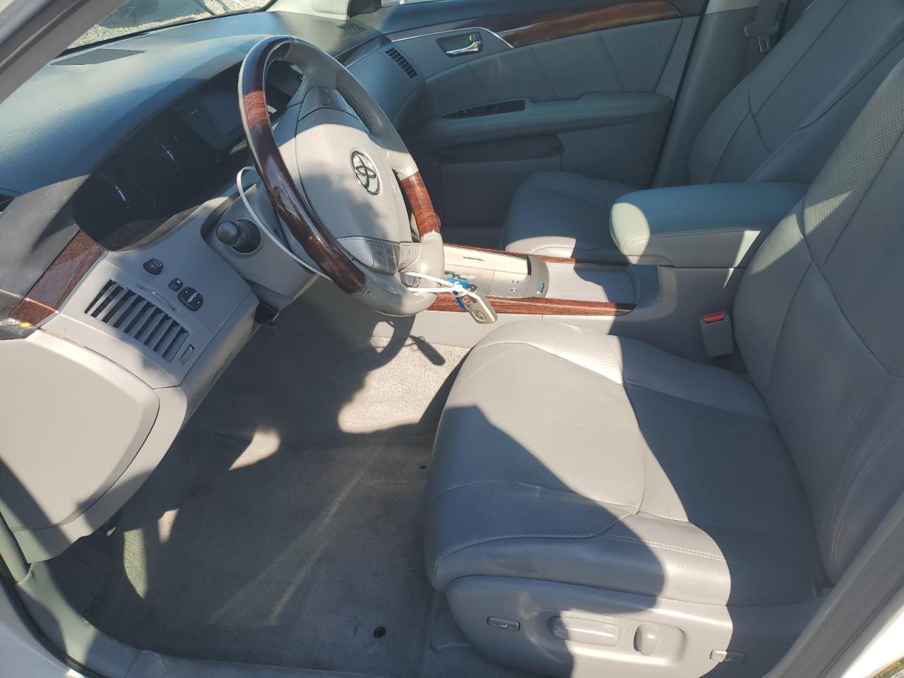 2008 Toyota Avalon VIN: 4T1BK36B78U301488 Lot: 82394415