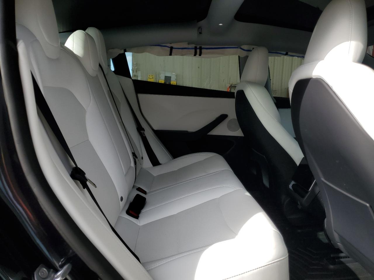 2025 Tesla Model 3 VIN: 5YJ3E1EA4SF009911 Lot: 87032465