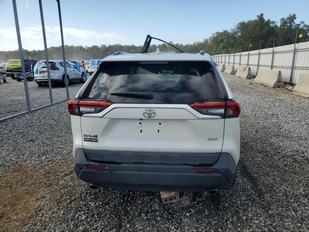 2021 Toyota Rav4 Xle Premium VIN: 2T3C1RFV2MW113774 Lot: 85669505