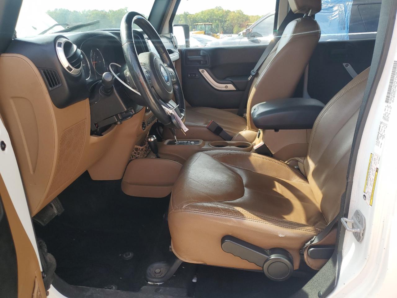 2014 Jeep Wrangler Unlimited Sahara VIN: 1C4BJWEG5EL118050 Lot: 86317045