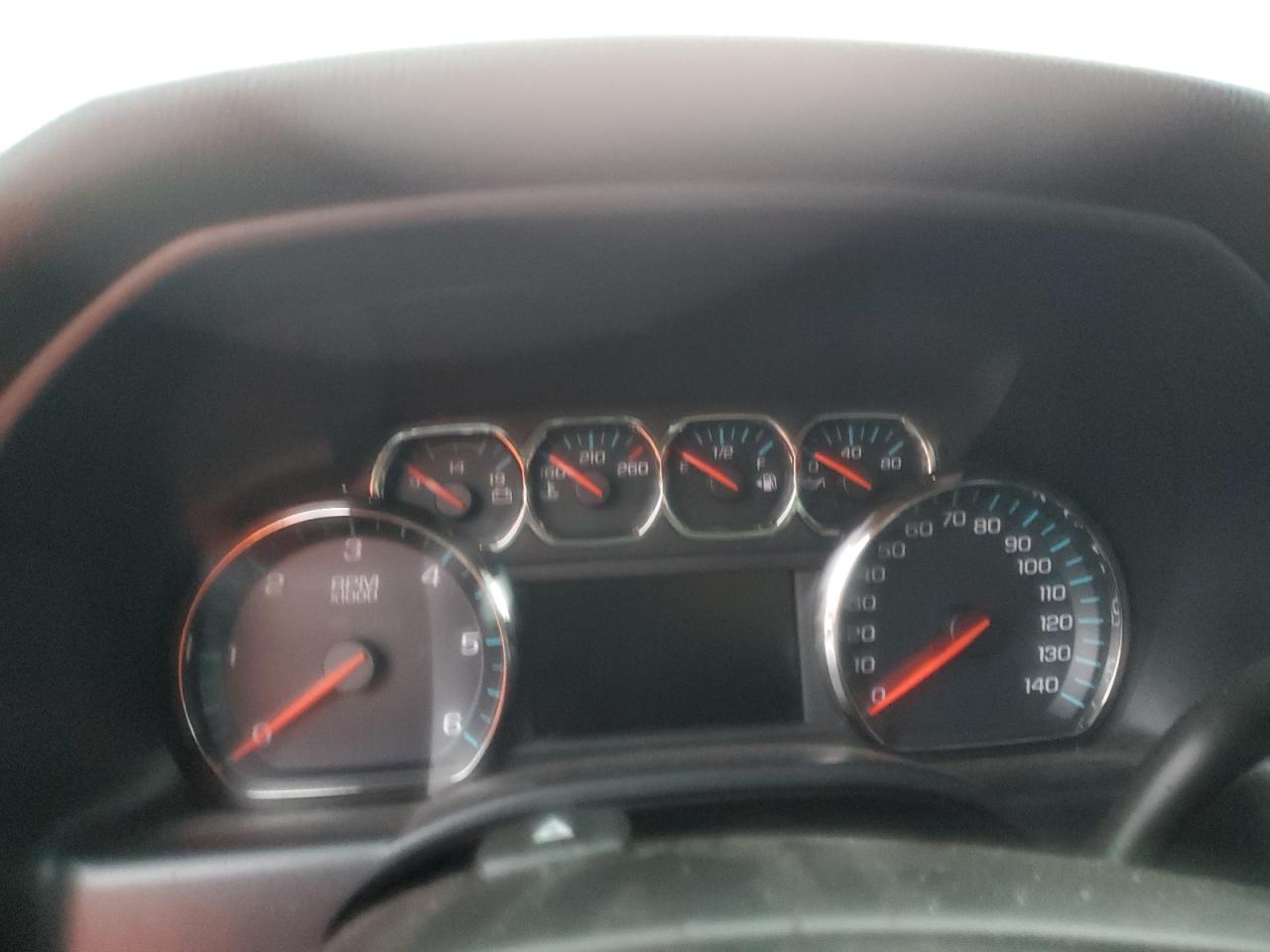 2018 Chevrolet Silverado K1500 Lt VIN: 3GCUKREC5JG111305 Lot: 82300815