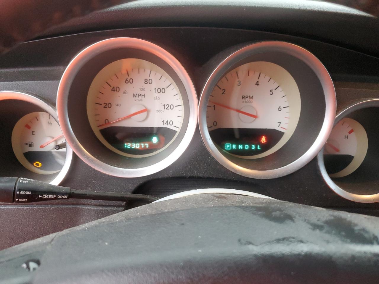 2005 Dodge Magnum Sxt VIN: 2D4FV48V05H598681 Lot: 90519505