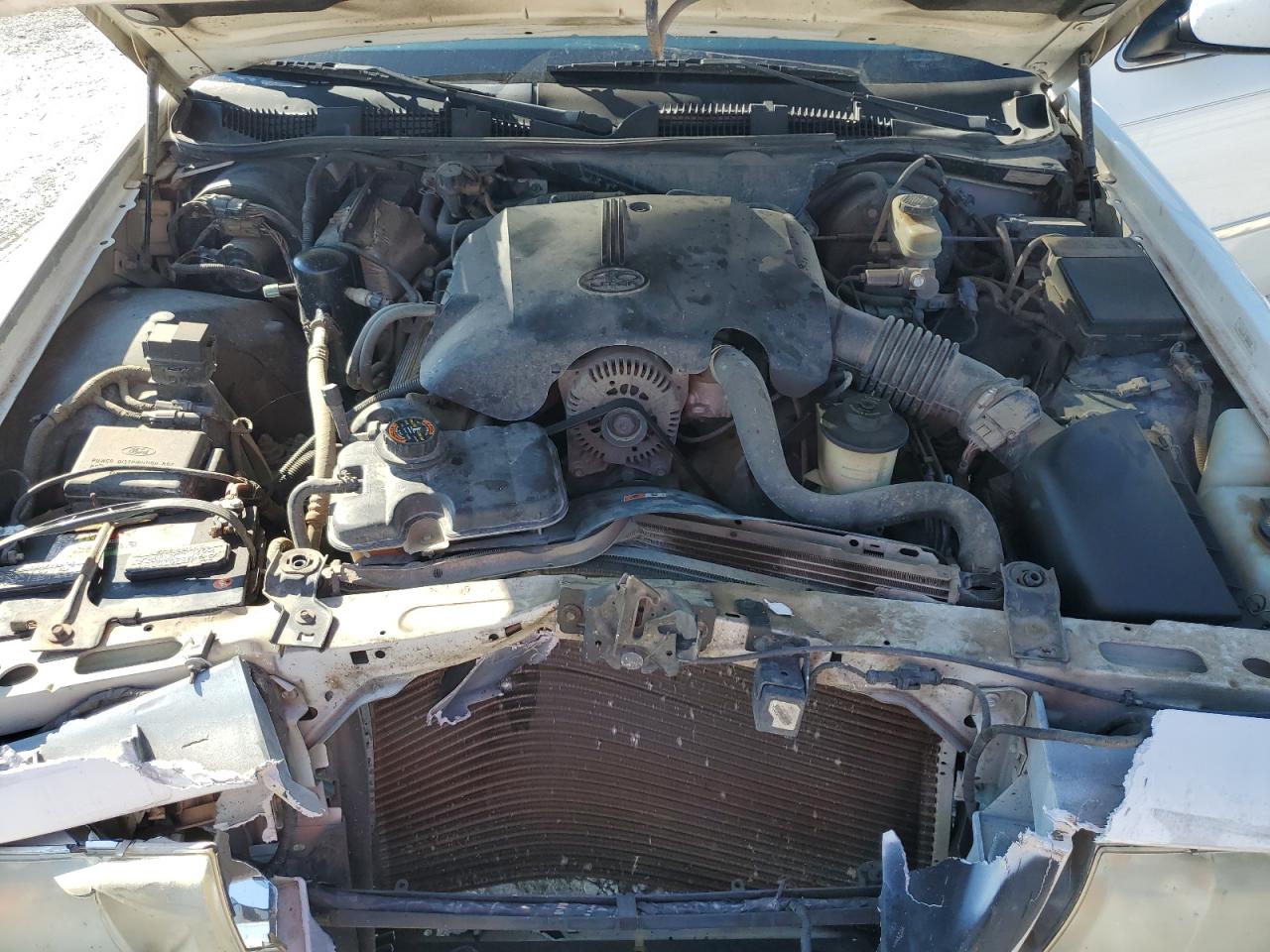 2000 Mercury Grand Marquis Ls VIN: 2MEFM75W7YX699174 Lot: 85171255