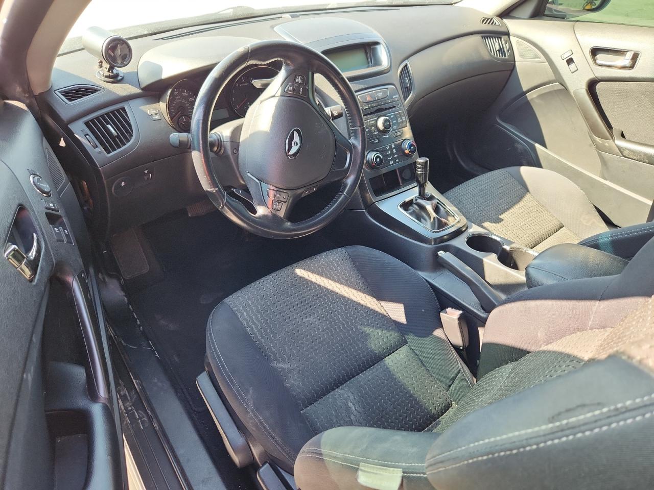 2011 Hyundai Genesis Coupe 2.0T VIN: KMHHT6KD4BU043292 Lot: 87362315