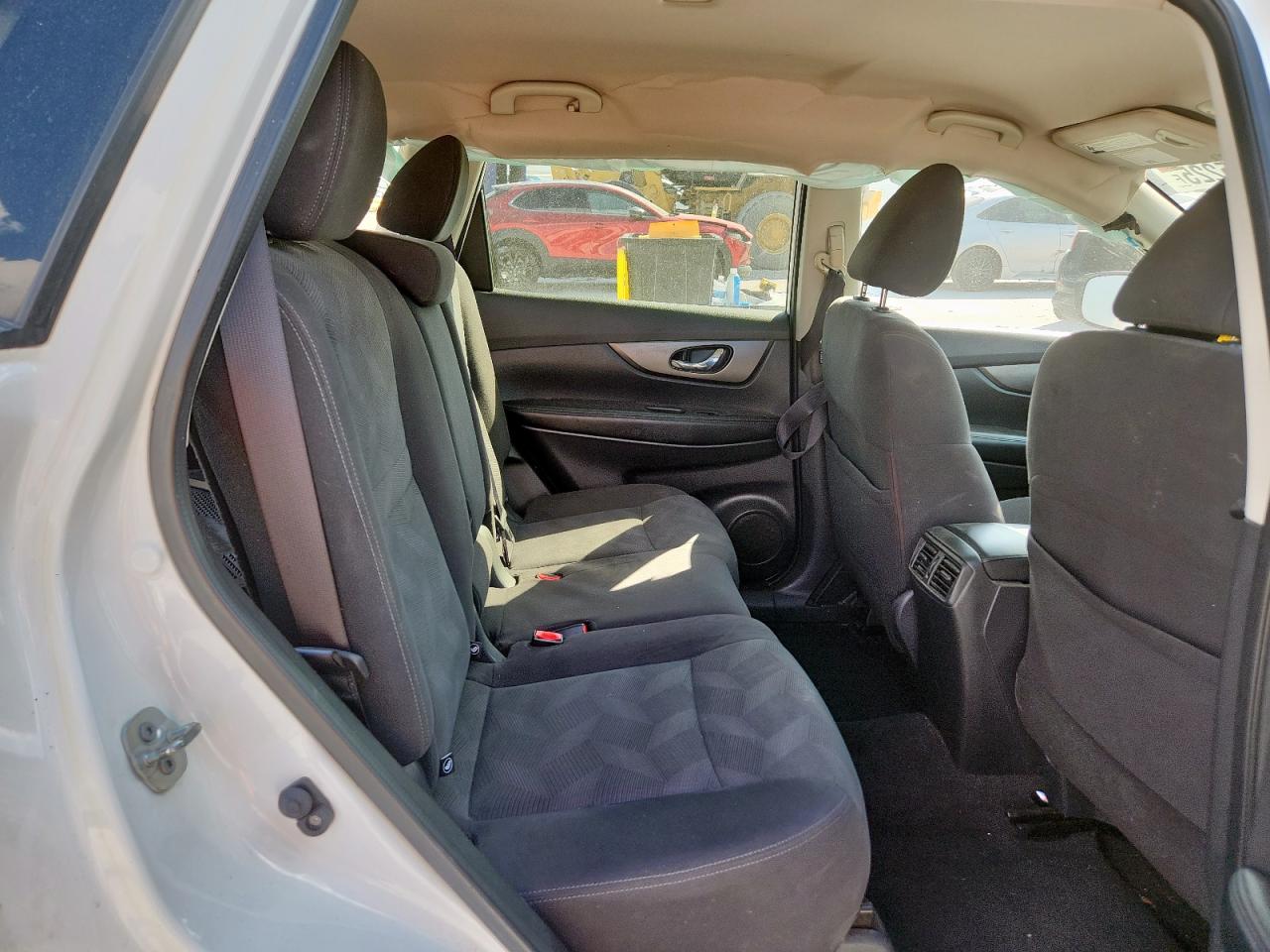 2016 Nissan Rogue S VIN: KNMAT2MT6GP606139 Lot: 85385225