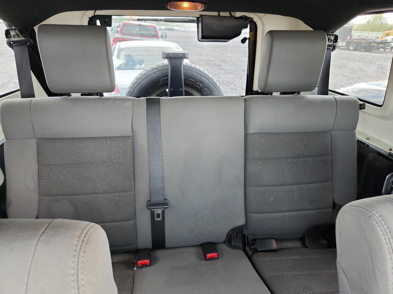 2009 Jeep Wrangler Unlimited Sahara VIN: 1J8GA59129L752033 Lot: 82254955