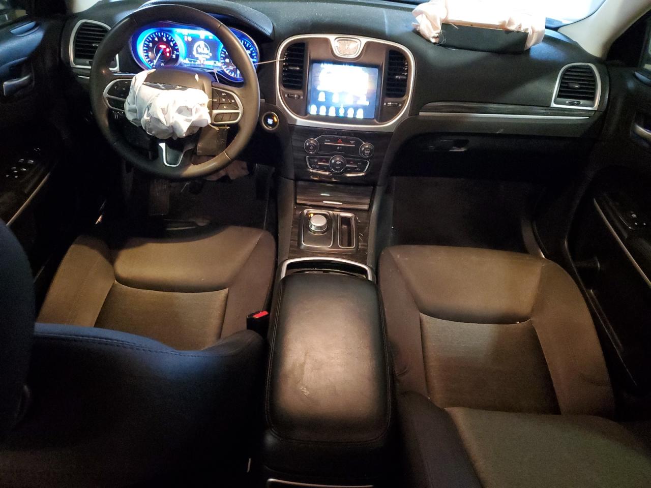 2022 Chrysler 300 Touring VIN: 2C3CCAAGXNH232831 Lot: 82673715